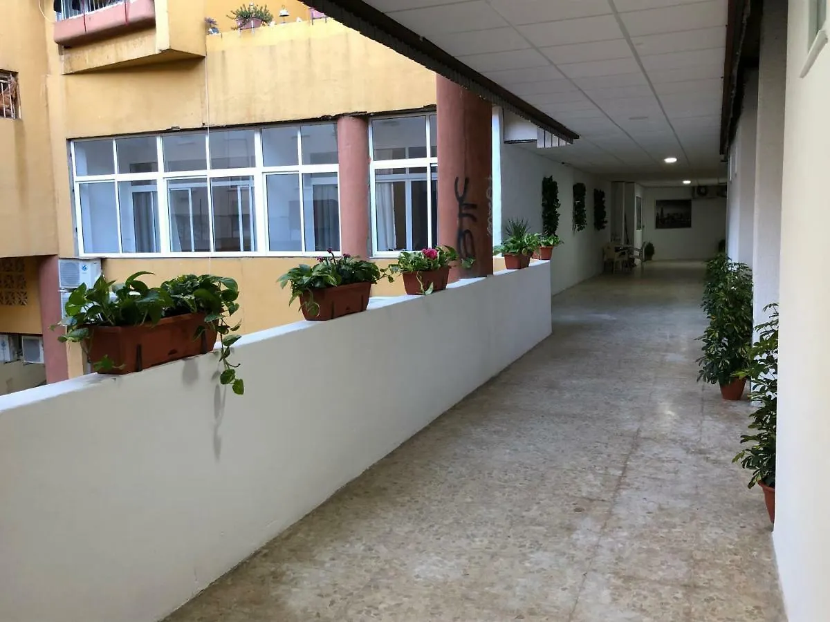 Cozy Apartment In The Heart Of Torremolinos